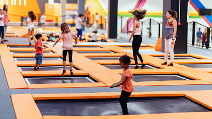Urban Planet Sagunto: Trampoline park + Multiaventura