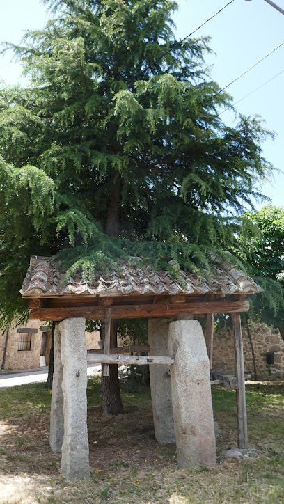 Potro de herrar de Basardilla