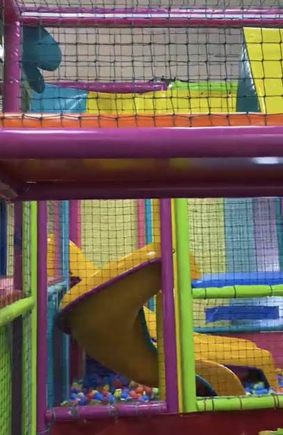 parque infantil castillolandia