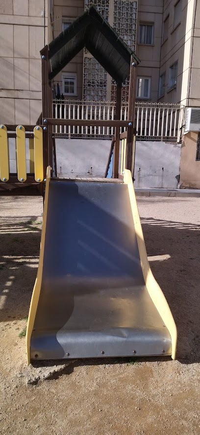 Parque infantil Felipe Solano Antelo