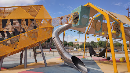 Parque infantil “El Dinosaurio”