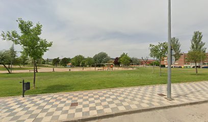 Parque infantil “Alcón”