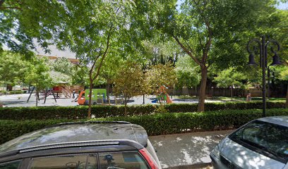 thumbnailpanoidKYyL26gqkSKgyBoULaM2HQcb_clientsearch.gws-prod.gpsw408h240yaw131.55957pitch0thumbfov100.jpeg