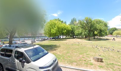 thumbnailpanoidUrw7ggZohWeQMzY-RkfInQcb_clientsearch.gws-prod.gpsw408h240yaw269.03296pitch0thumbfov100.jpeg