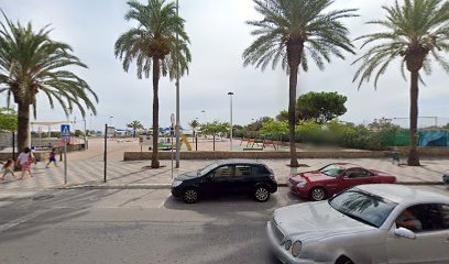 thumbnailpanoidlNW-CfDLMkSlnROvGmOh-Qcb_clientsearch.gws-prod.gpsw408h240yaw124.23284pitch0thumbfov100.jpeg