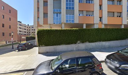 thumbnailpanoidmM-TZuteIrQEcsecShS_ggcb_clientsearch.gws-prod.gpsw408h240yaw211.98831pitch0thumbfov100.jpeg