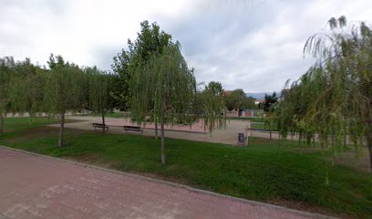 thumbnailpanoidmW4_XFirhbE19-2JUv99Vwcb_clientsearch.gws-prod.gpsw408h240yaw277.5652pitch0thumbfov100.jpeg