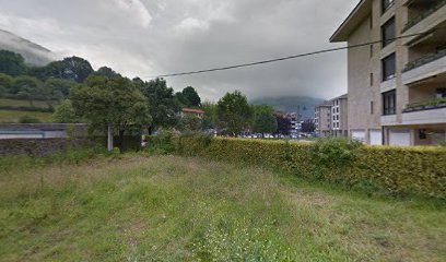 thumbnailpanoidpdEP0Fx1MaorgztnqLGBjgcb_clientsearch.gws-prod.gpsw408h240yaw43.89047pitch0thumbfov100.jpeg