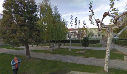 thumbnailpanoidr3HtxpF2plKSuyN3KeHpkAcb_clientsearch.gws-prod.gpsw408h240yaw340.39795pitch0thumbfov100.jpeg