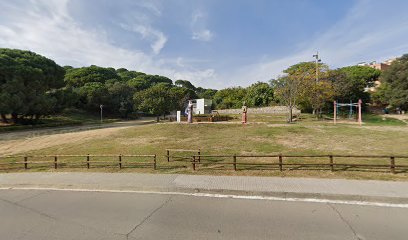 thumbnailpanoids5anak-7SGBipQBi37Urewcb_clientsearch.gws-prod.gpsw408h240yaw330.5318pitch0thumbfov100.jpeg