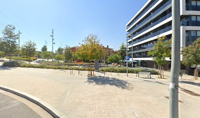thumbnailpanoidv7KOYsO6G4PIKXTh9pg2nQcb_clientsearch.gws-prod.gpsw408h240yaw181.72612pitch0thumbfov100.jpeg