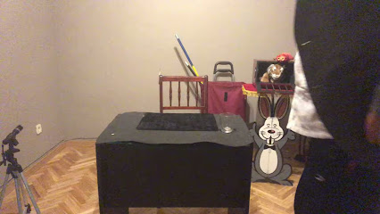 AF1QipM9LhHZcqR4HNLDp6ciqyG10Jt6FVc4-Jar-iJbw426-h240-k-no.jpeg