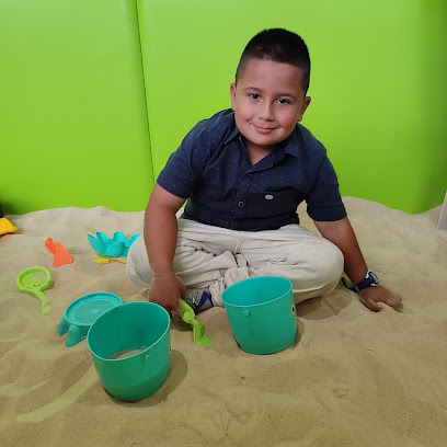 Exploradores kids arenero y diversión